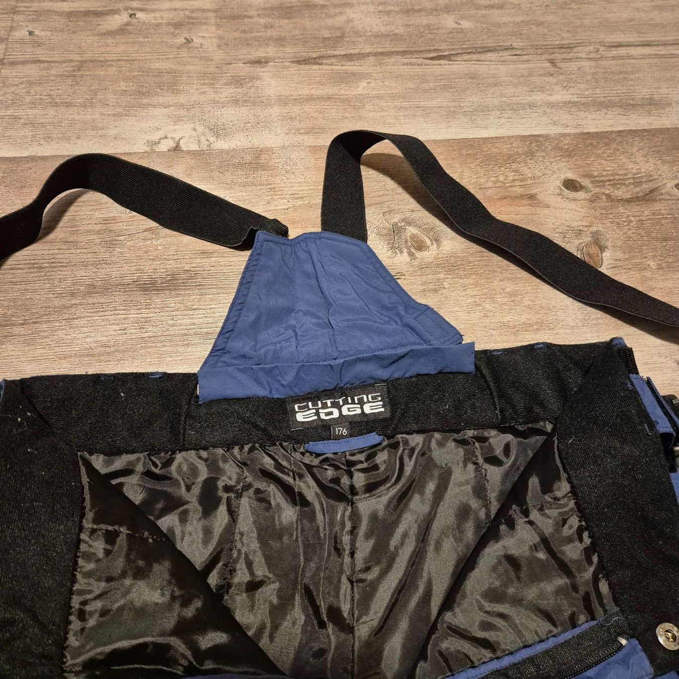 Hosen: Pantalon de ski – Gebraucht aus Porrentruy von Nos_petites_affaires 2