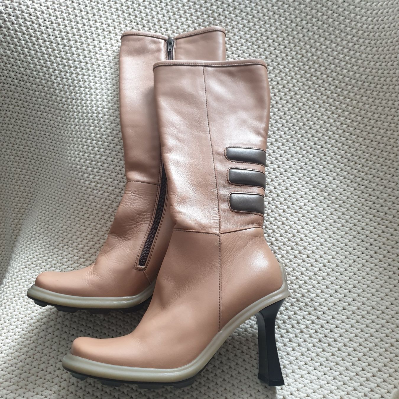 Chaussures femmes: Original Y2K Stiefel, Gr. 36 – Neuf (Voir description) à Frenkendorf par Chrigeli01