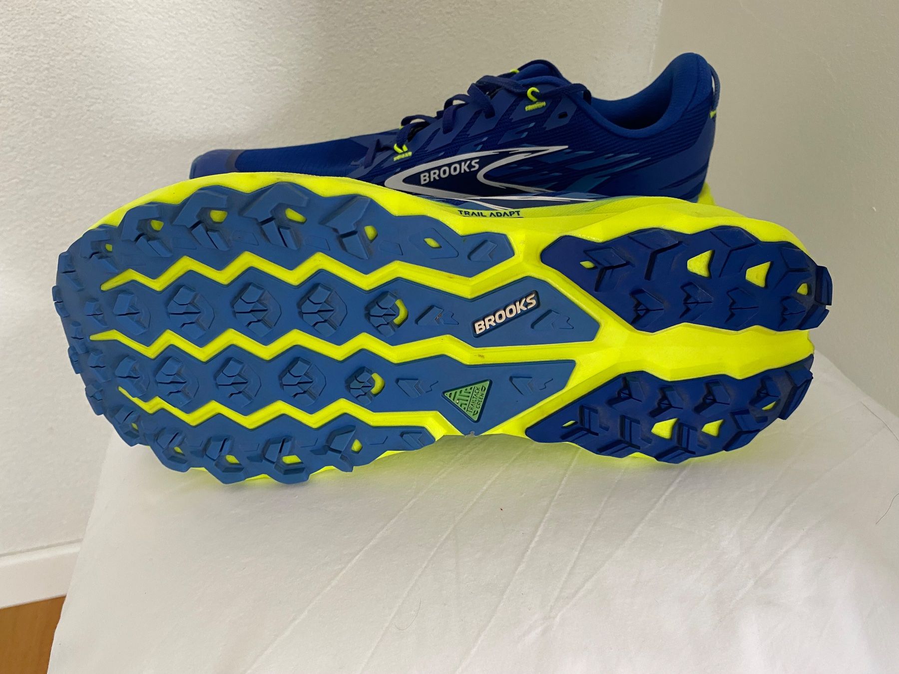 Brooks Herrenschuhe: BROOKS CASCADIA 19 TOP ZUSTAND – Gebraucht aus Zürich von Fashionparade 3