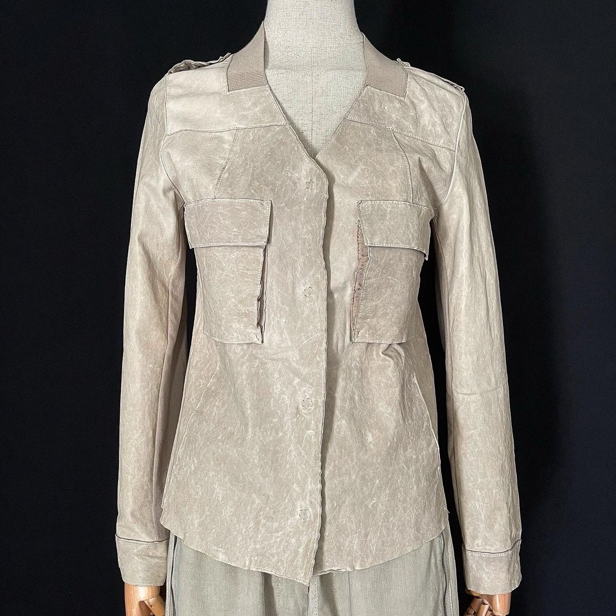 Giacche: TRANSIT PAR SUCH Jacket new – Nuovo e nell'imballaggio originale da Emmen venduto da Avviivva_Com2023