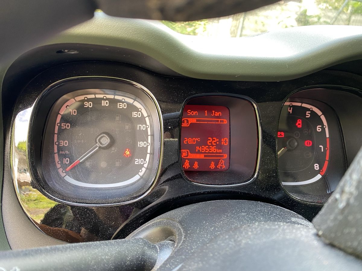 Fiat Automobili: Fiat Panda TwinAir 4x4 – Difettoso da St. Gallen venduto da steffi1008 4