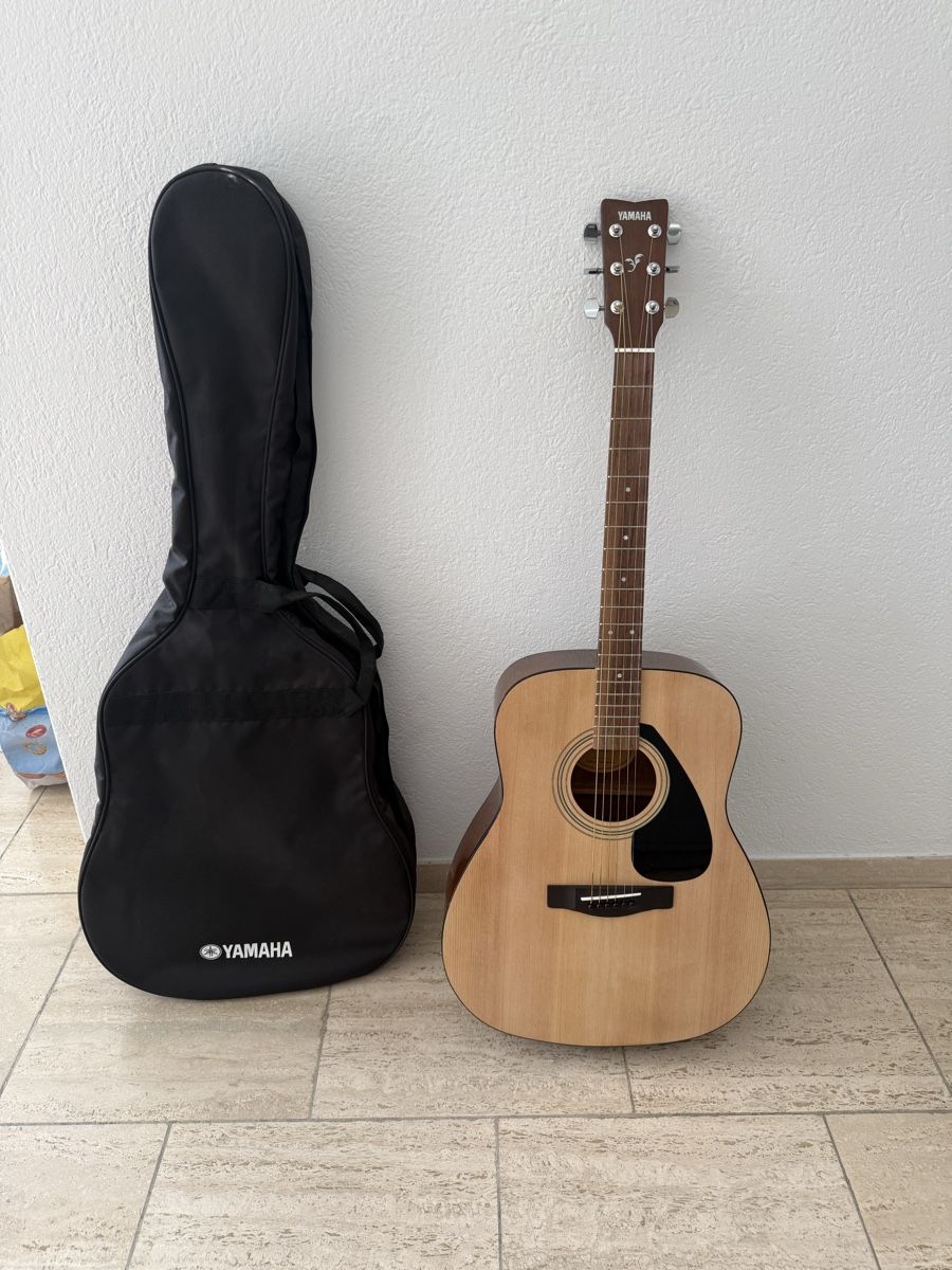 Yamaha Strumenti musicali: Yamaha F310P Akustikgitarr inkl. Original-Tasche – Nuovo (secondo la descrizione) da Zürich venduto da __sandro 4
