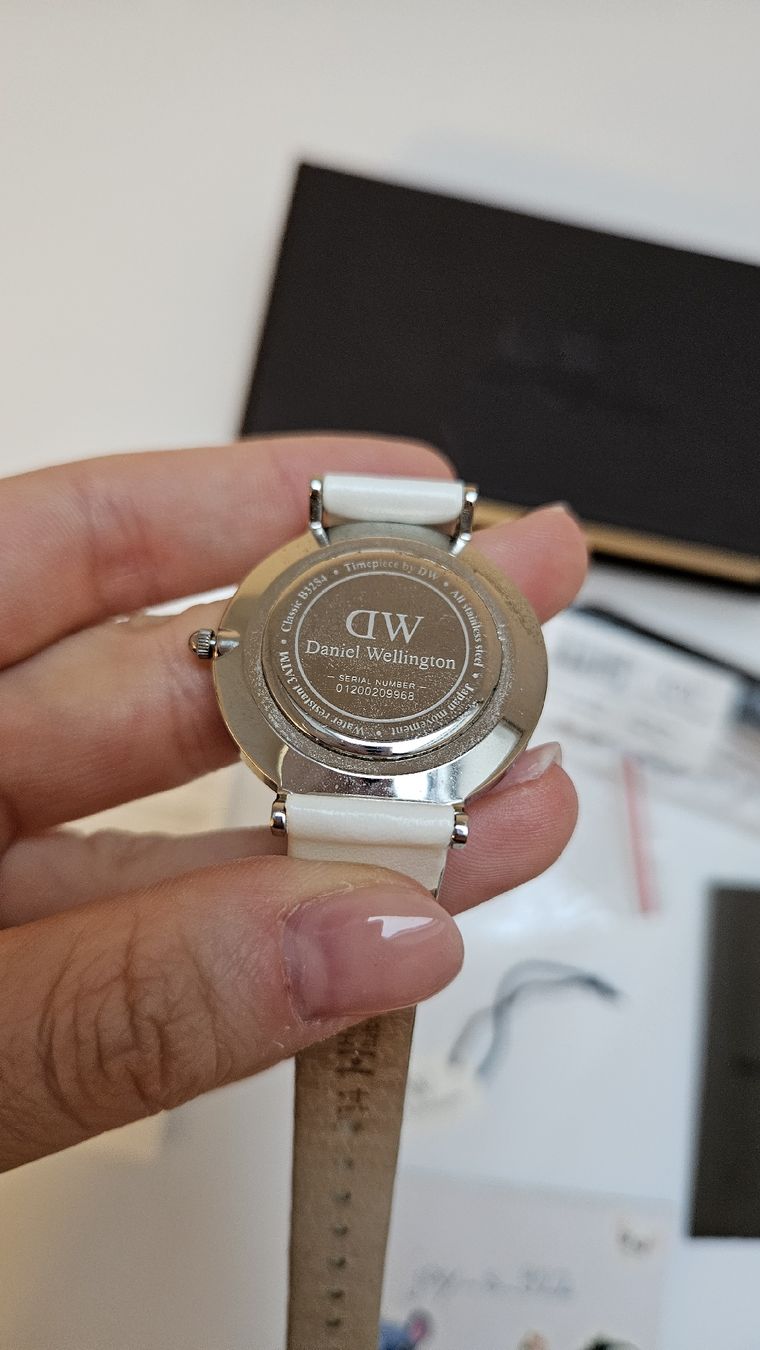Daniel Wellington Armbänder & -reifen: Daniel Wellington Classic Sheffield – Gebraucht aus Kloten von Jay_s_922 2