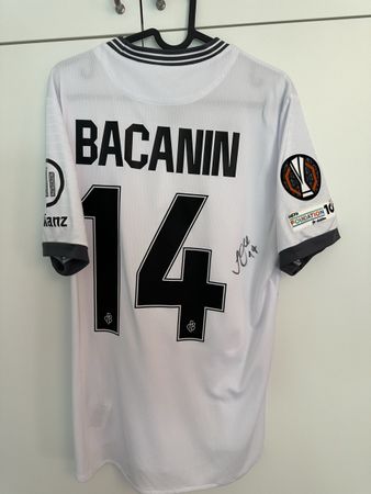 Fussballtrikot FC Basel 14 Bacinan Grösse L mit Unterschrift