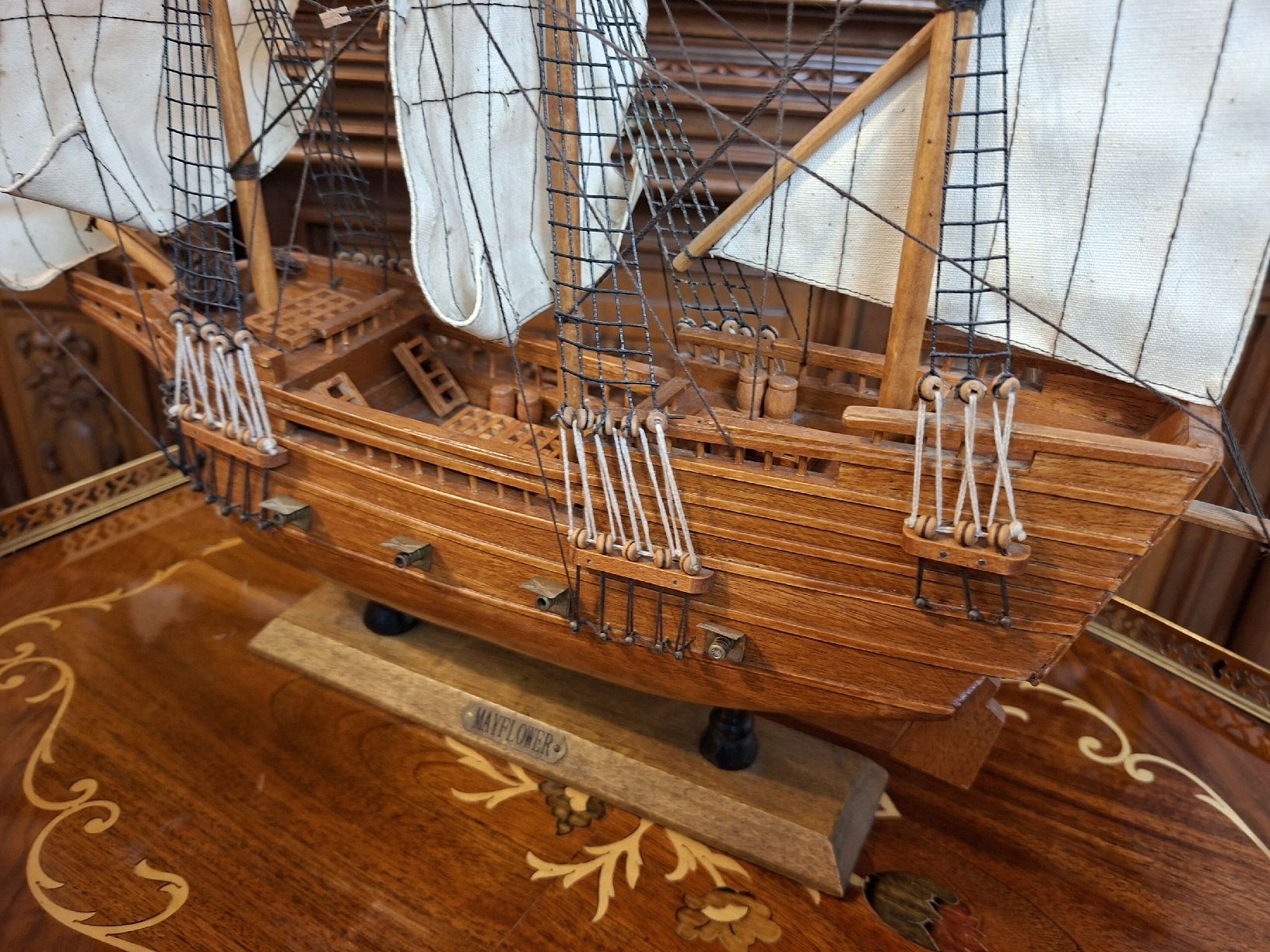 Kit di modellismo & Modellini statici: Holzmodell Segelschiff Mayflower Handarbeit – Usato da Steffisburg venduto da ZeitReise_ 2