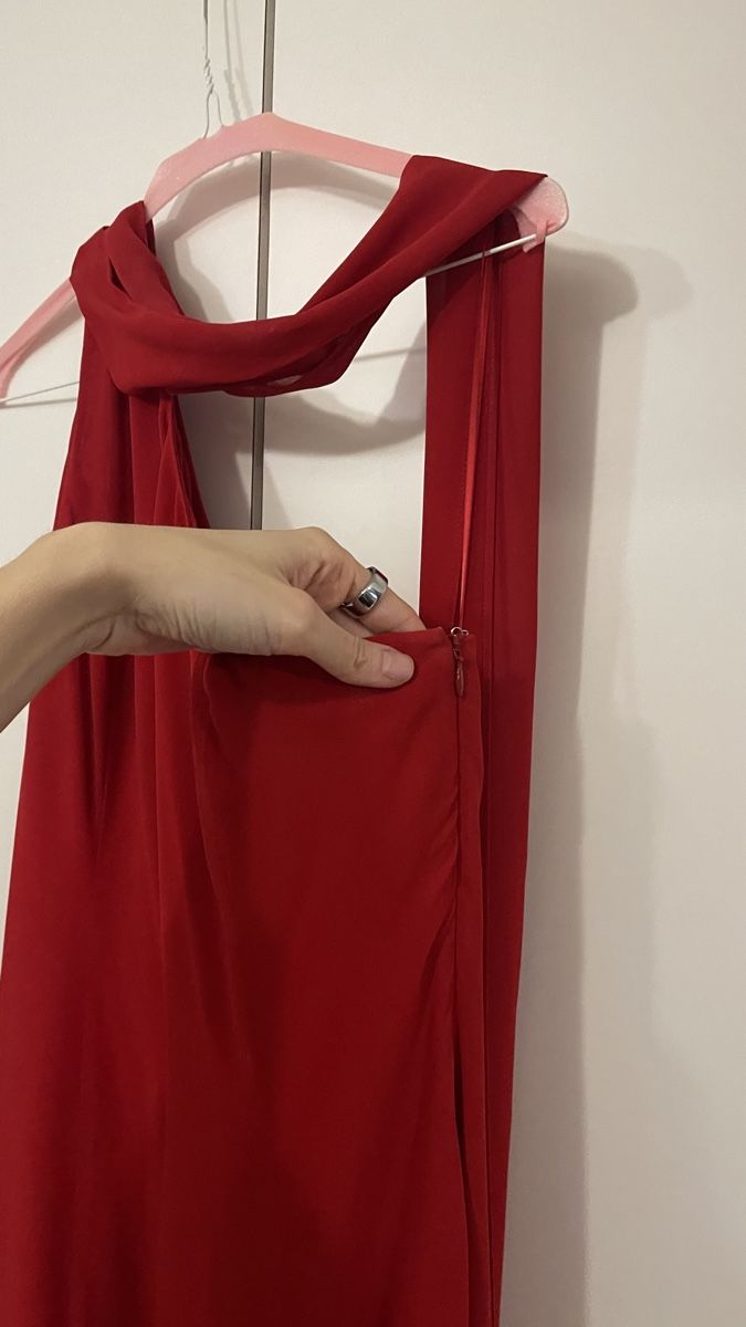 Reformation Vestiti: Reformation Rosalynn Kleid rot – Nuovo (secondo la descrizione) da Lausen venduto da sim_hgp6 2