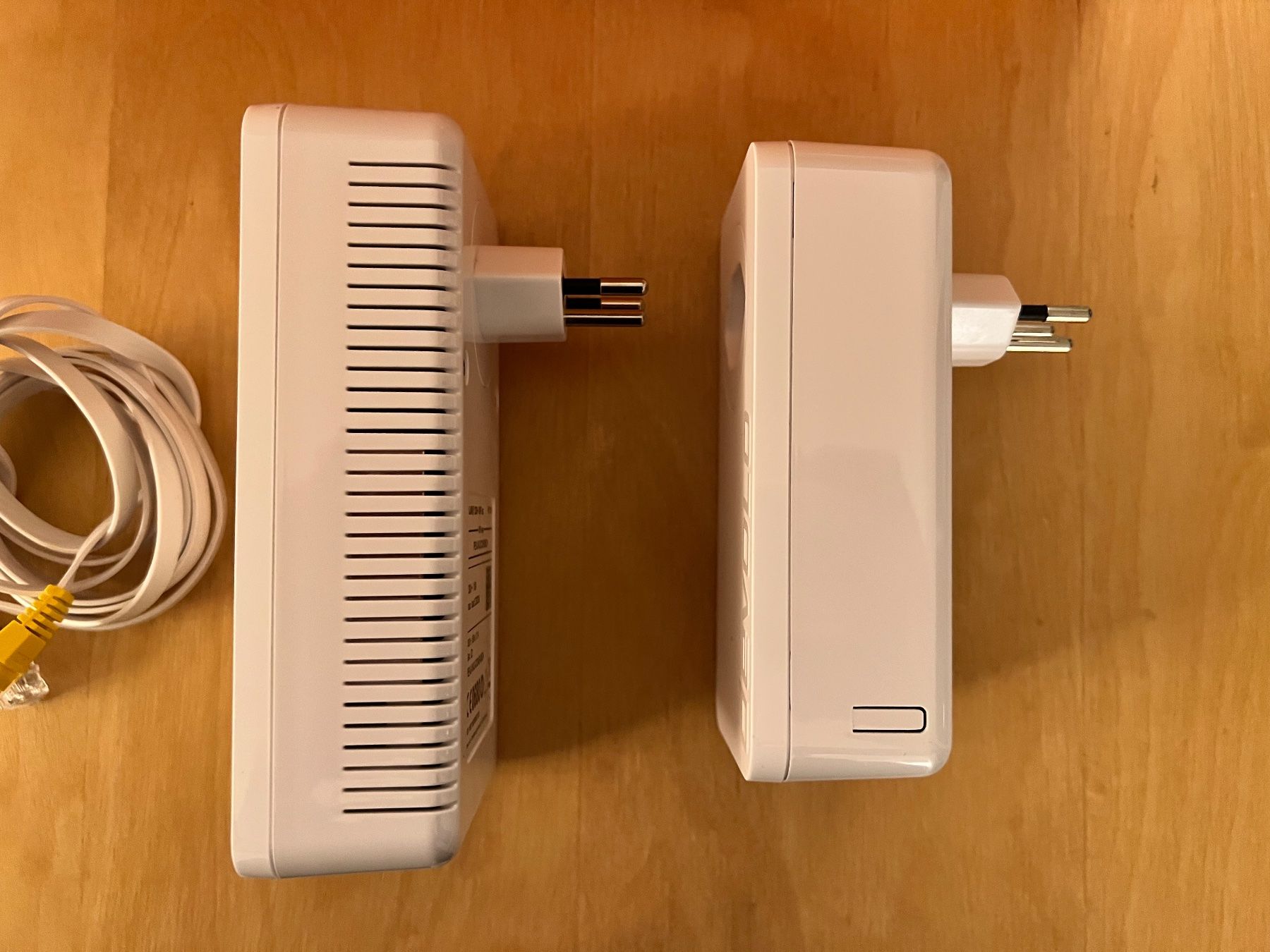 Devolo WiFi: Devolo dLAN 1200+ WiFi ac Powerline Adapter Kit – D'occasion à Zürich par Chopard 2