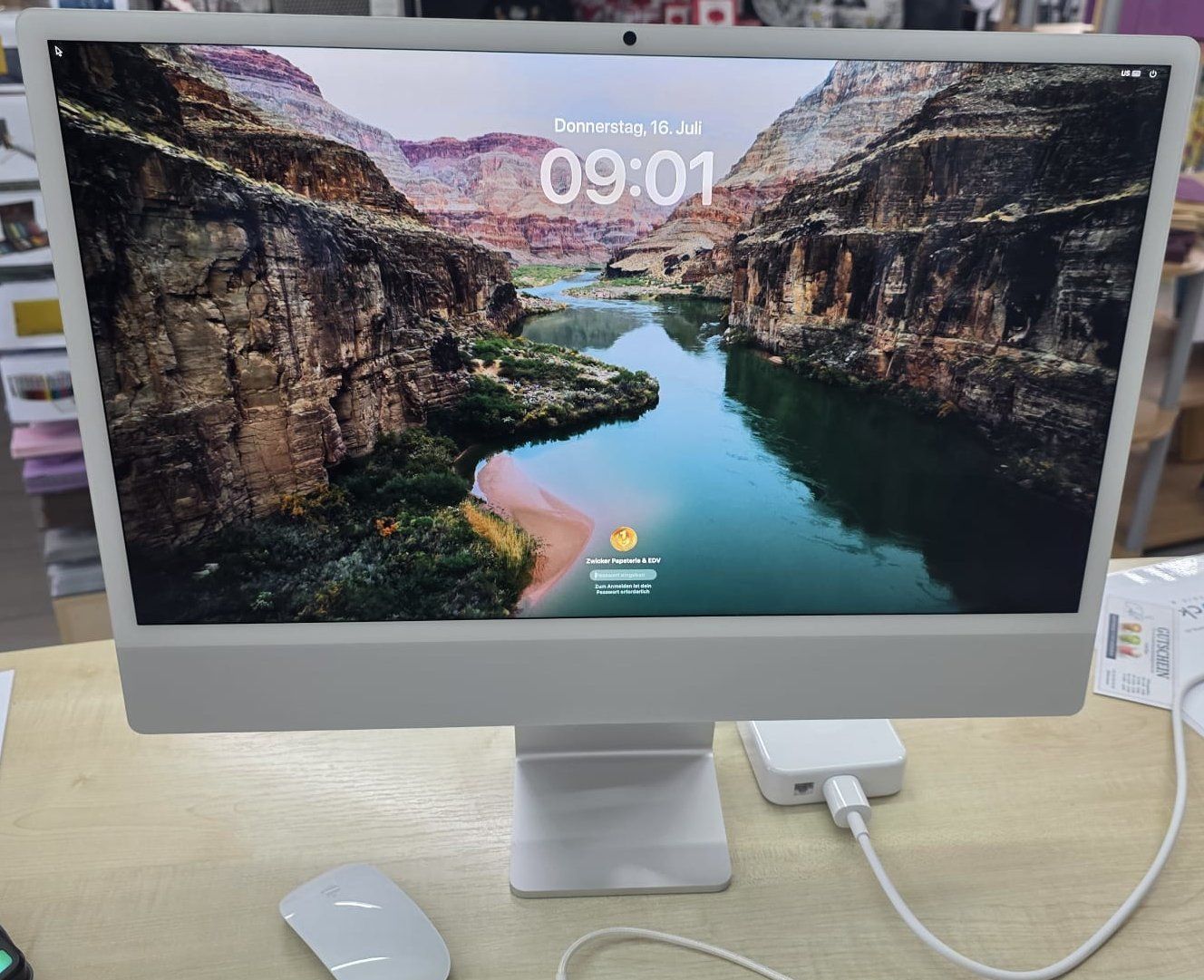 Apple PC: Apple iMac 24" 2024, M4 10C GPU, 16GB RAM, 1TB SSD – Nuovo (secondo la descrizione) da Luzern venduto da Pkz