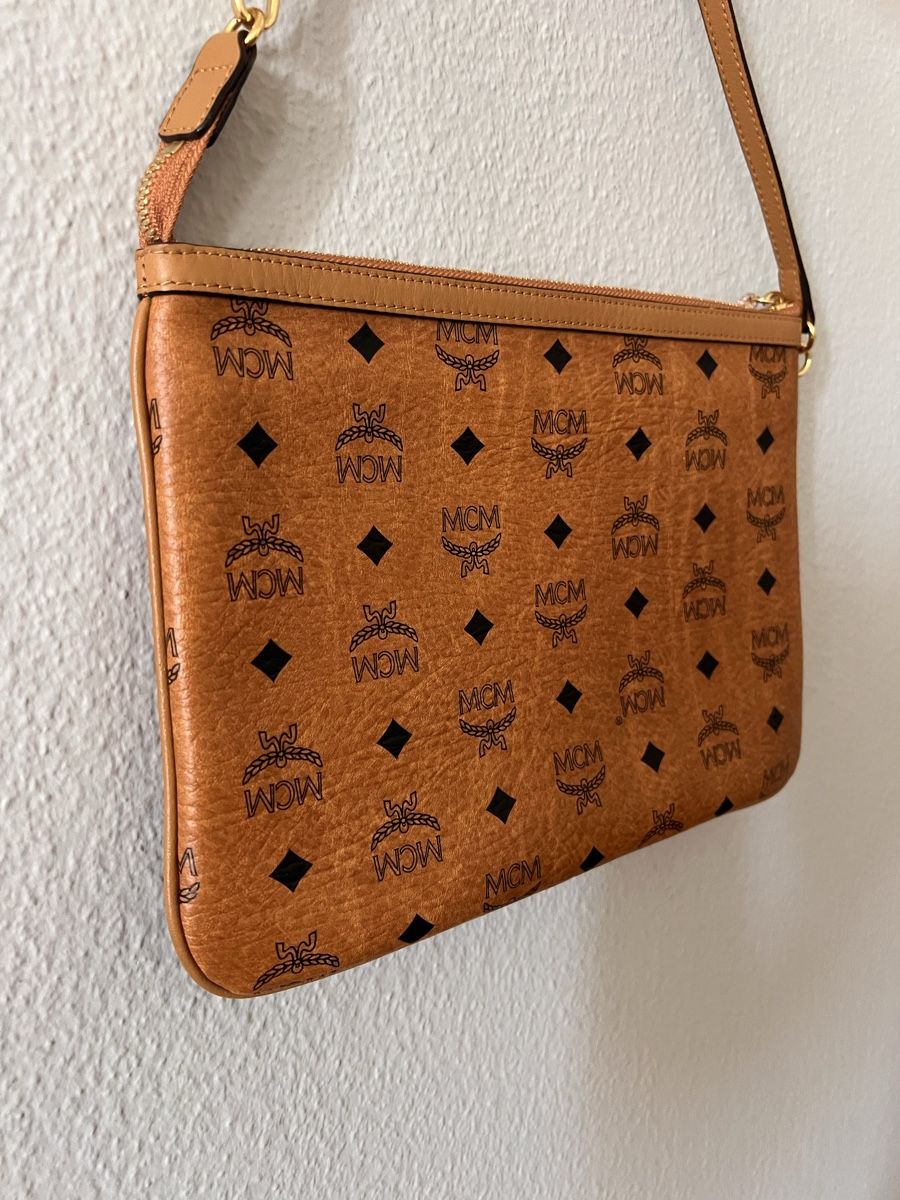 Mcm Sacs femmes: Pochette MCM, top Zustand  – D'occasion à Solothurn par Brini06 1