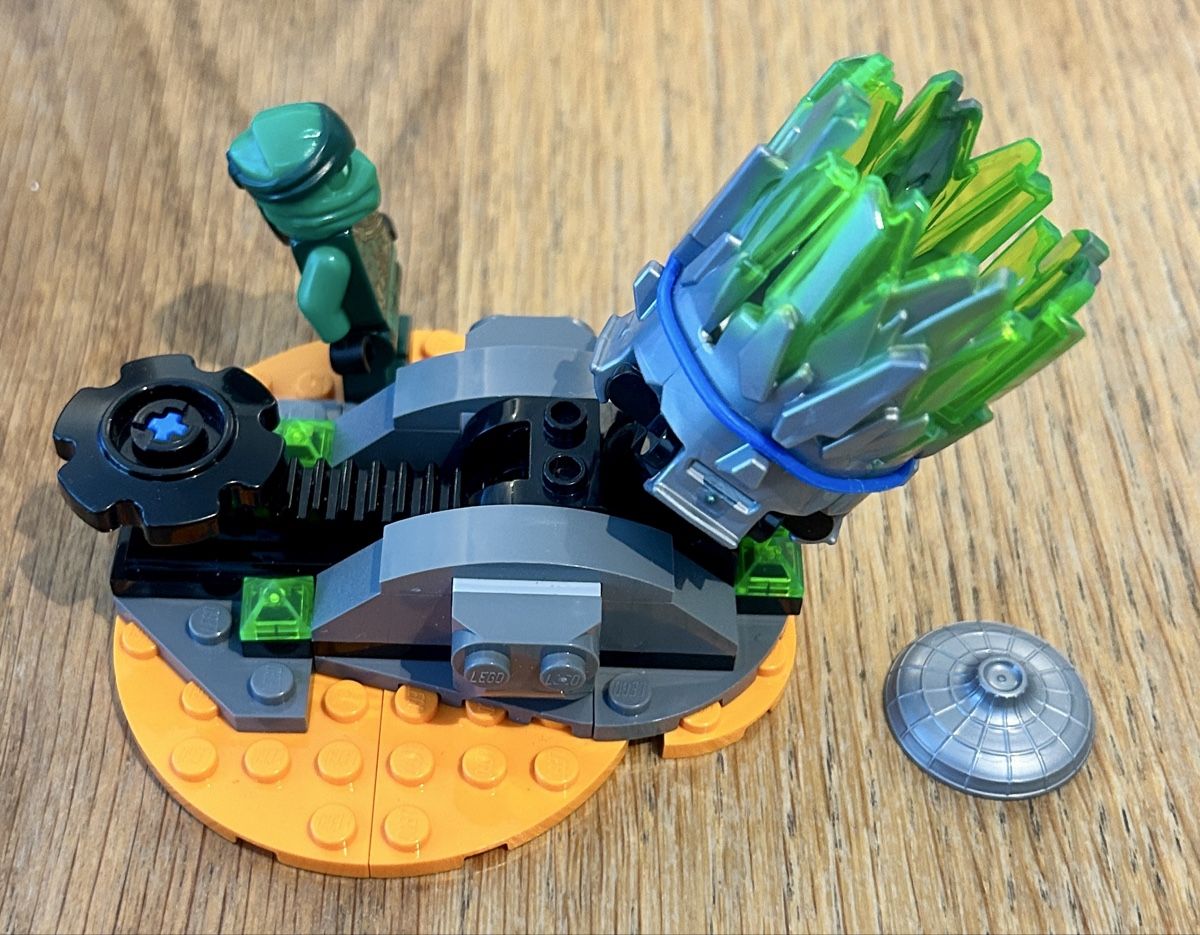 Lego Kit di costruzioni: Lego Spinjutsu Lloyd – Usato da Burgdorf venduto da Littlebricksplanet 1