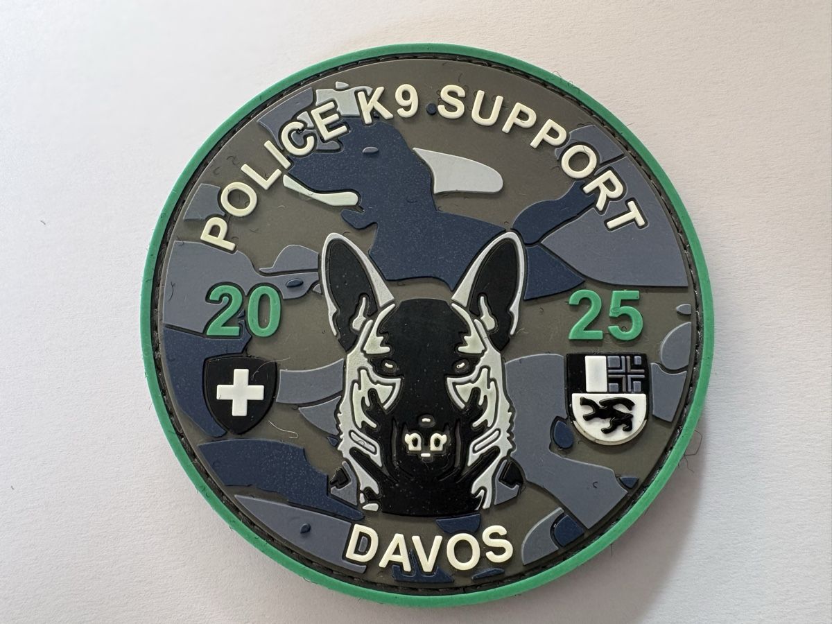 Plaquettes & Badges: Patch/Abzeichen WEF 2025 – Neuf (Voir description) à Rheineck par Vitzi