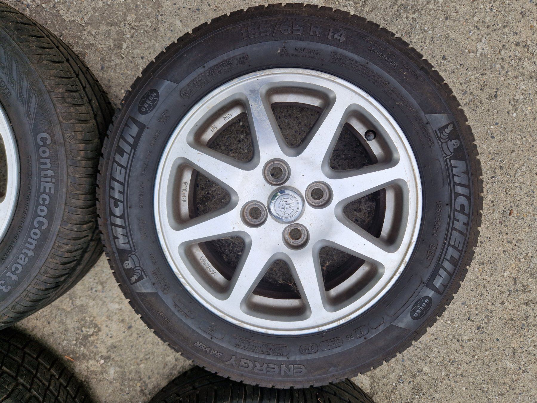 Toyota Pneumatici & Ruote complete: Aluradsatz Toyota Corolla AE111 – Usato da Kerzers venduto da Ernst12345 5