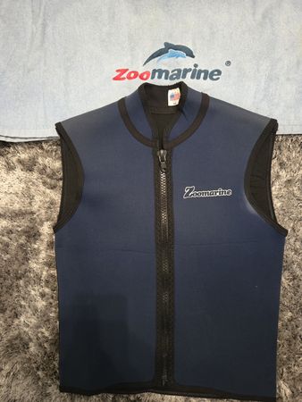 Gilet Staff + serviette Zoomarin