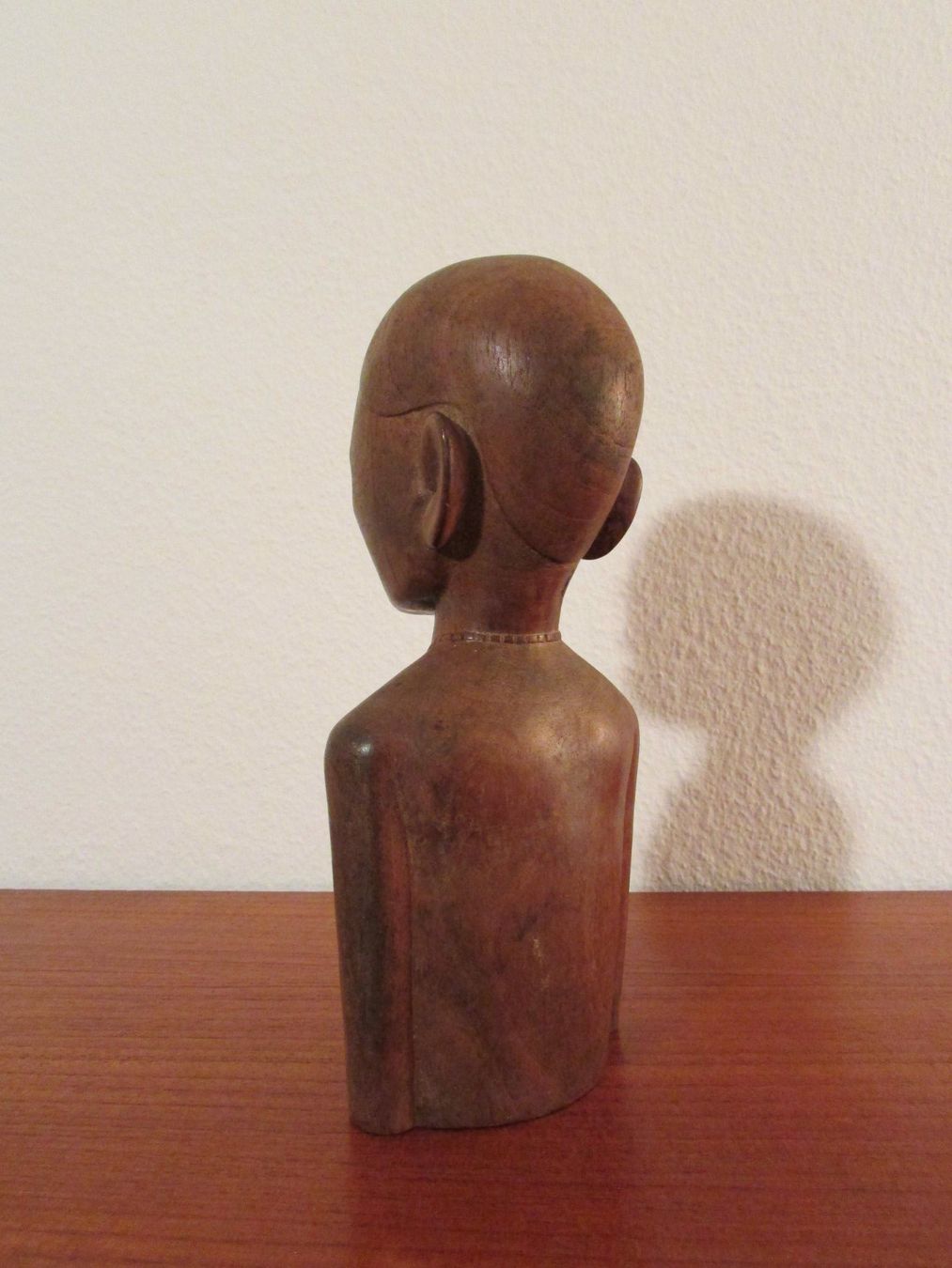 Skulpturen & Statuen: Afrikanische Holzfigur Tribal Art handgeschnitzt – Gebraucht aus Zollikofen von Flavabana 2