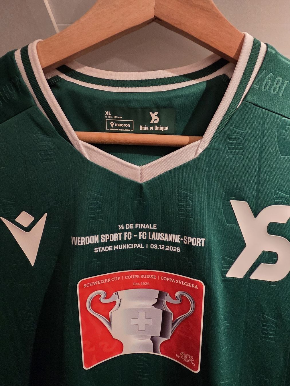 Maillot Cristiano Ronaldo porté et signé :: FOOT1MAILLOT