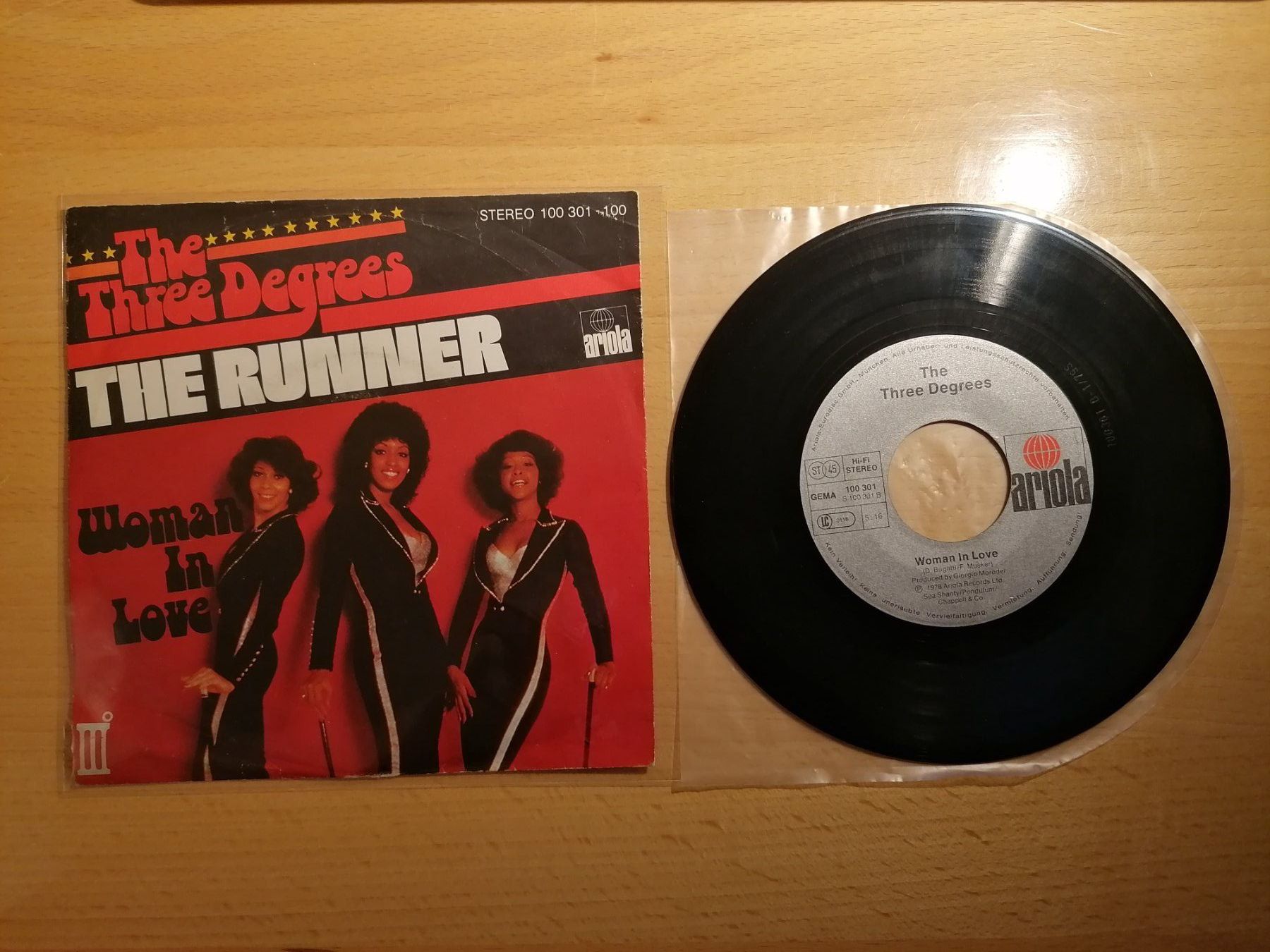 Dischi in vinile: The Three Degrees – The Runner – Usato da Emmenbrücke venduto da lamorak