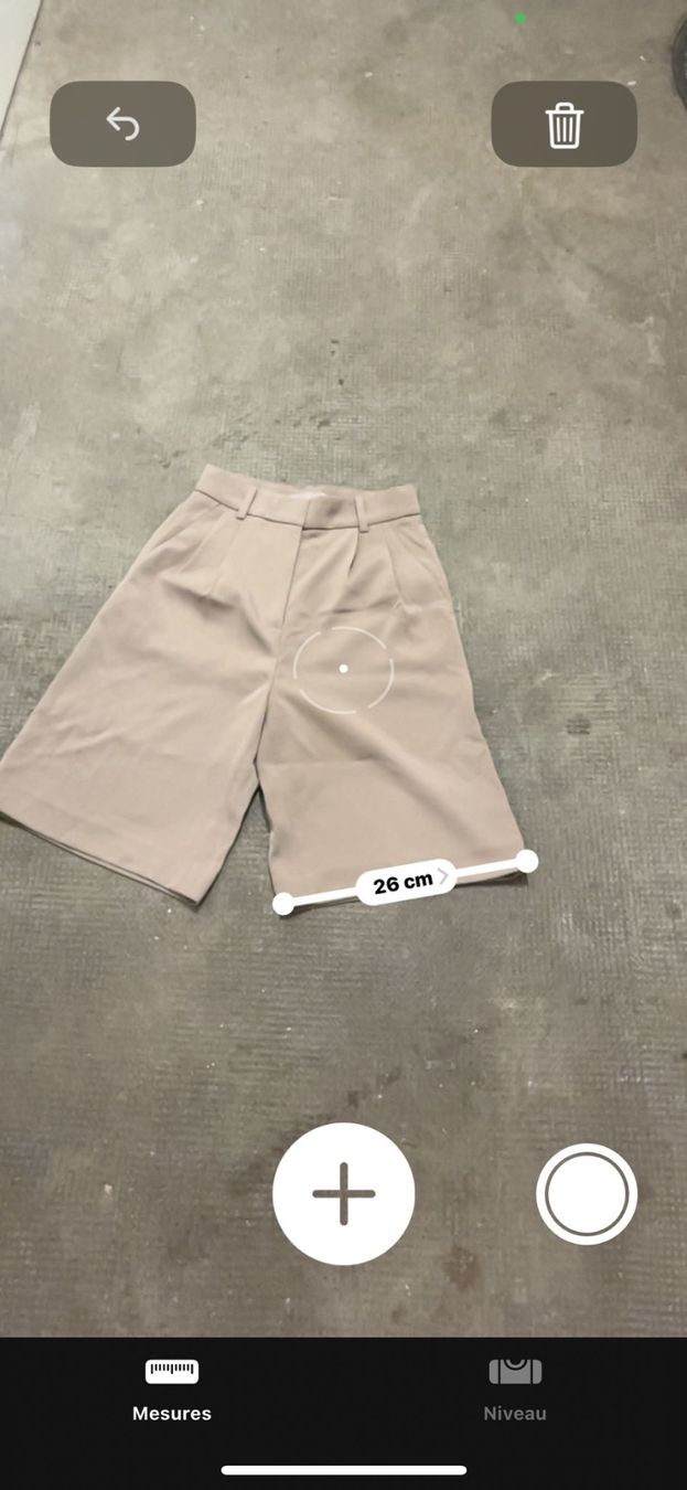 H&M Pantaloni: Short Bermuda femme – Usato da Grand-Lancy venduto da eli_x5k9 5