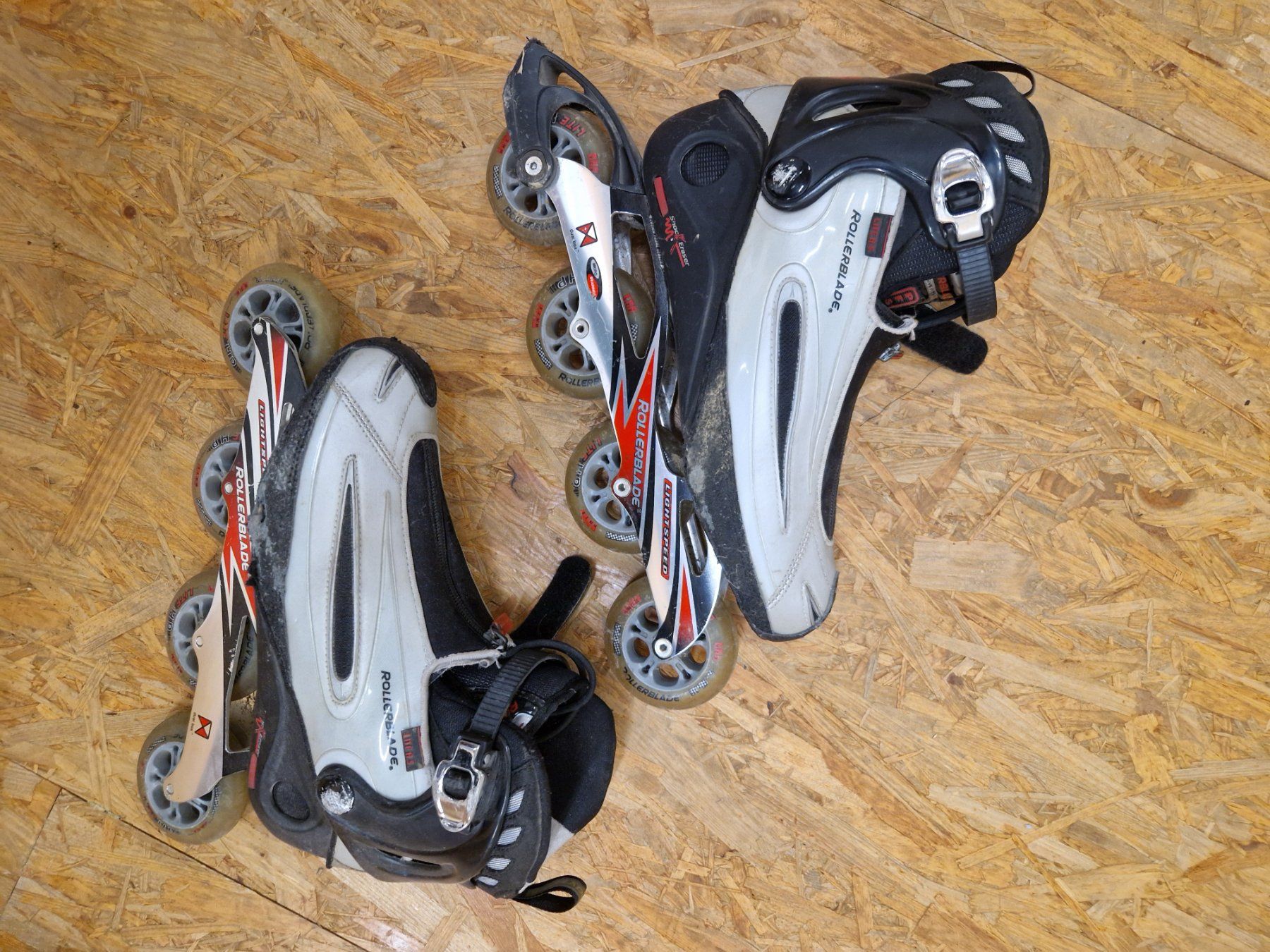 Inline-Skating & Rollschuhe: Rollerblad Grosse 42.5 – Gebraucht aus Spiez von pi63