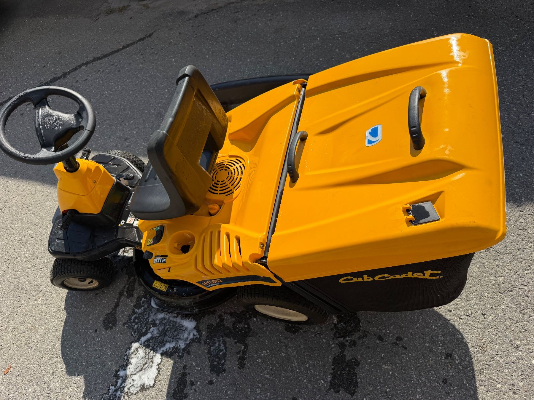 Rasenmäher: Rasentraktor Cub Cadet – Gebraucht aus Buttisholz von Jan_wq8p 6
