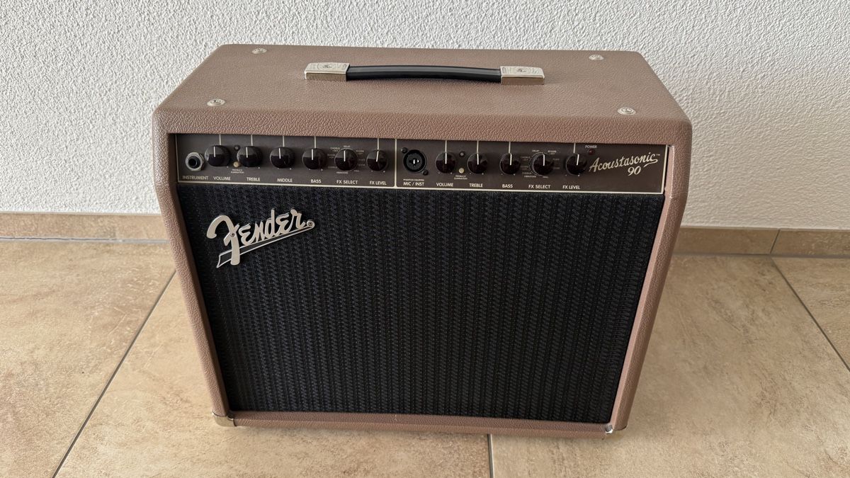 Fender Amplificatori: Fender Acoustasonic 90 Amp – Usato da Rümlang venduto da mattia.3rne