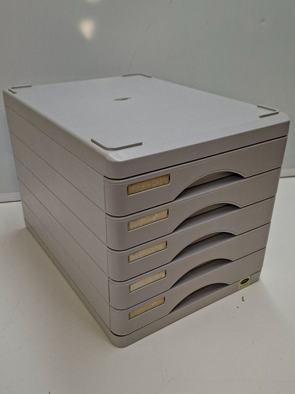 Sistemi di archiviazione: Büro Organisation Schubladenbox Grau – Usato da Wettingen venduto da Wendemarket