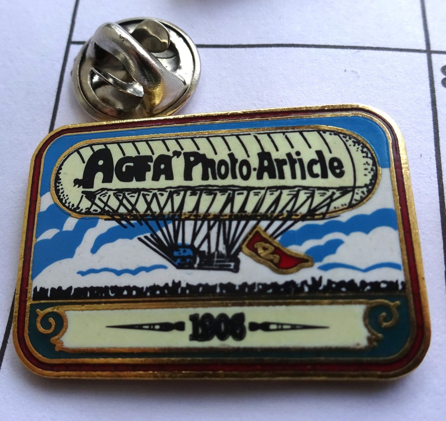 Plaketten & Abzeichen: Pin AGFA Photo Artide – Gebraucht aus Utzenstorf von BUtter81
