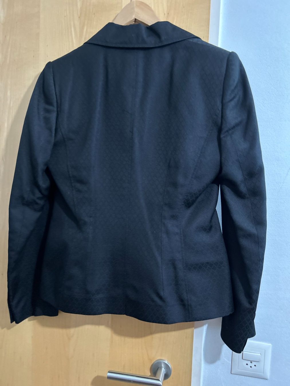 Dolce & Gabbana Completi & Tailleur: Dolce & Gabbana Suit IT48 – Usato da Itingen venduto da bra_c7hw 2