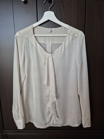 Elegante Bluse in Beige / Creme – Gr. 36 (S) mit Volant
