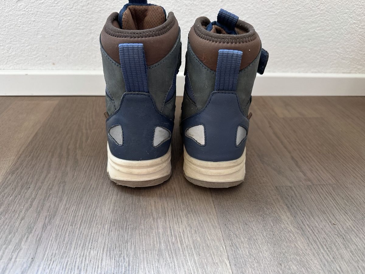 Bisgaard Chaussures garçon: Bisgaard Kinder Winterstiefel Grösse 26 – D'occasion à Luzern par cam_f7qx 3