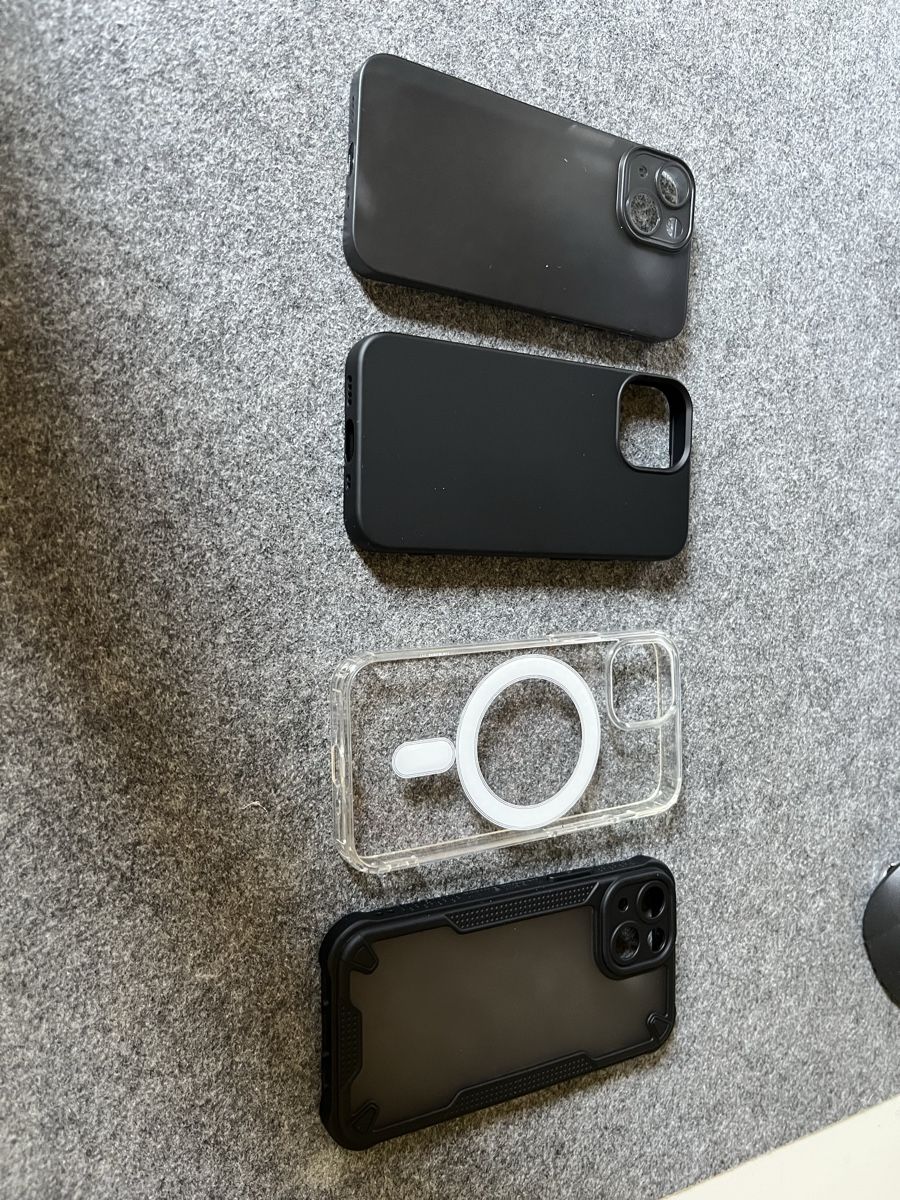Apple Cover & Protezioni schermo: iPhone mini 13 cover – Usato da Arcegno venduto da Ad86 1