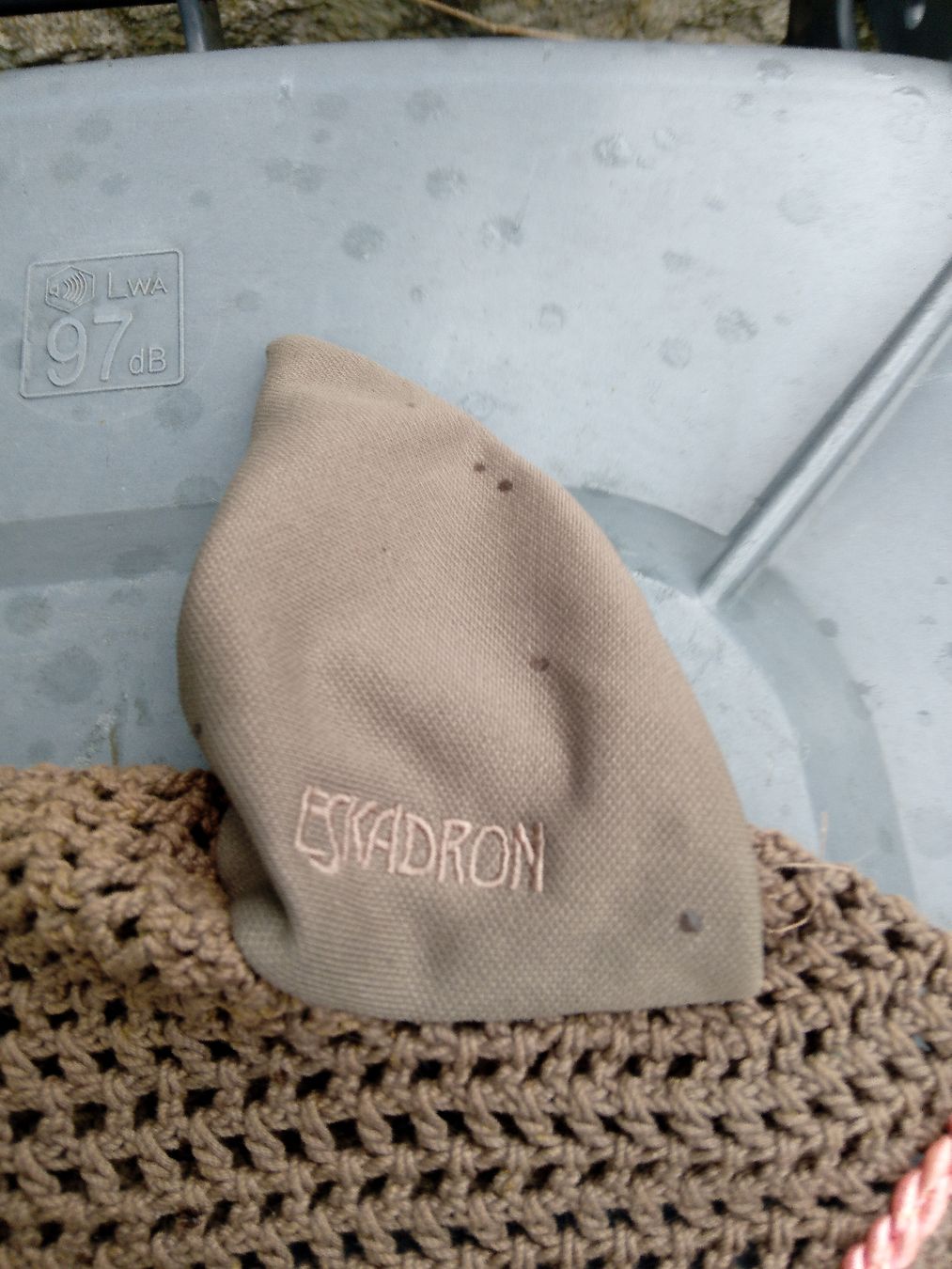 Eskadron Briglie & Cavezze: ohrengarn fliegenhaube – Usato da Ricken SG venduto da Oesti.ha 1