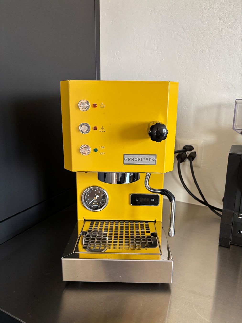 Profitec Kaffeemaschinen & Espressomaschinen: Profitec PRO 100 GO Siebträgermaschine – Gebraucht aus Biberstein von Slowdown1