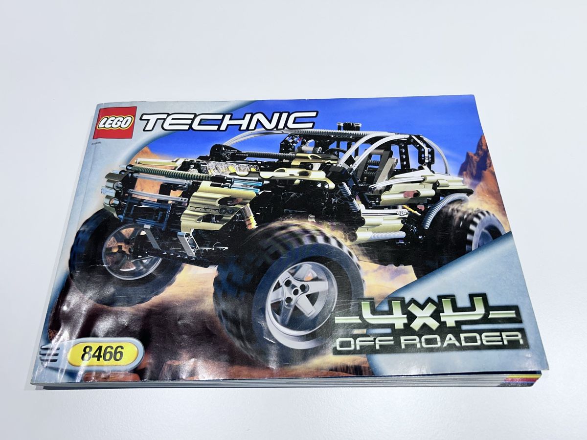 Lego Spielzeuge: Lego Technik 8466 4x4 Off-Roader – Gebraucht aus Goldach von Brickwerk 4