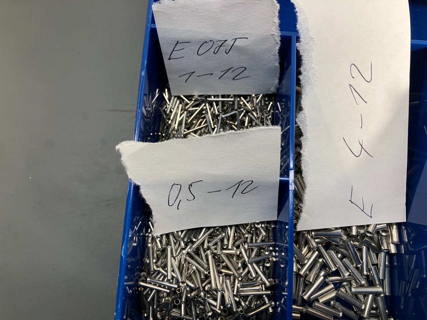 Alle Werkzeuge: Posten Anderendhülsen inkl. Sortierbox ab 1.- – Gebraucht aus Lichtensteig von Buy24International 3