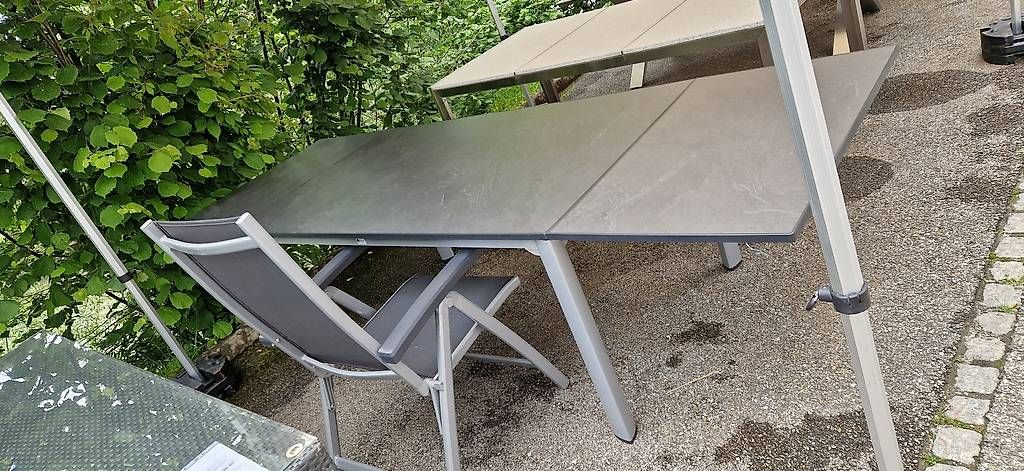 Tavoli: Gartentisch neu mit 2 Verlängerungplatte – Nuovo e nell'imballaggio originale da Lützelflüh-Goldb venduto da Rampenverkauf_72_ 1