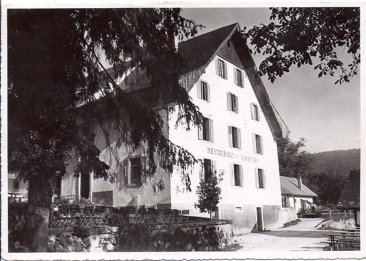 Cartoline postali: DELEMONT, restaurant du Vorbourg – Usato da Les Verrières venduto da Scampi0