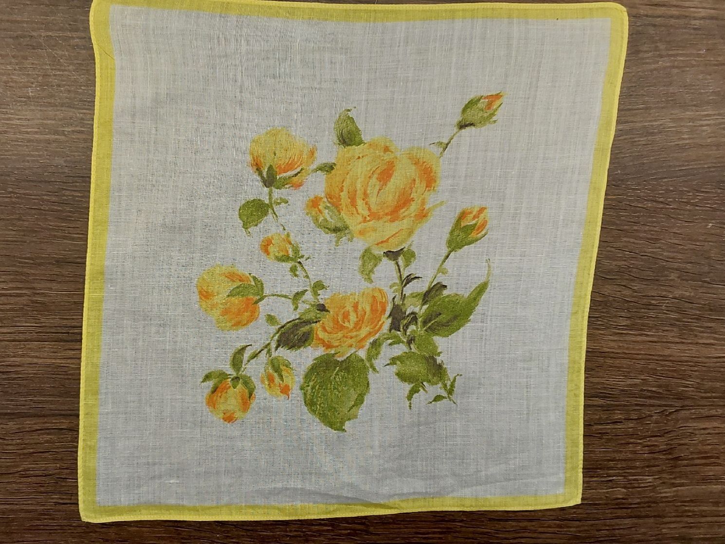 Sonstige Kleidung & Accessoires: Taschentuch Motiv Rose – Gebraucht aus Köniz von scopello12