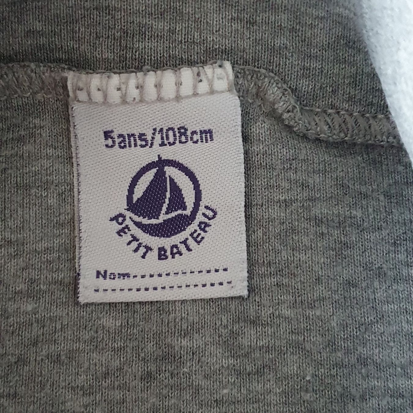 Petit Bateau Pullover & Sweatshirts: Pullover von Petit Bateau – Gebraucht aus Küsnacht ZH von ch_schweiz 1