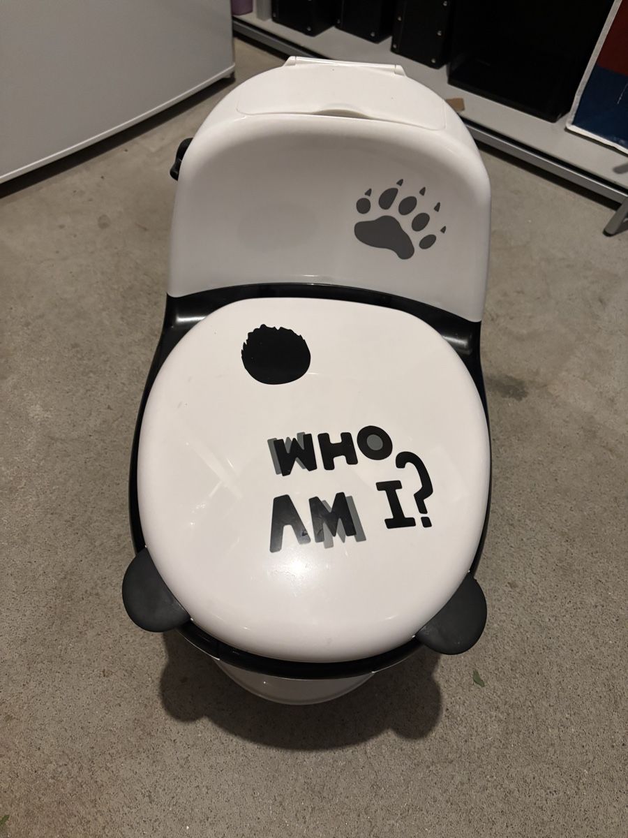 WC: Kinder Toilette – Usato da Jona venduto da Cuchara77