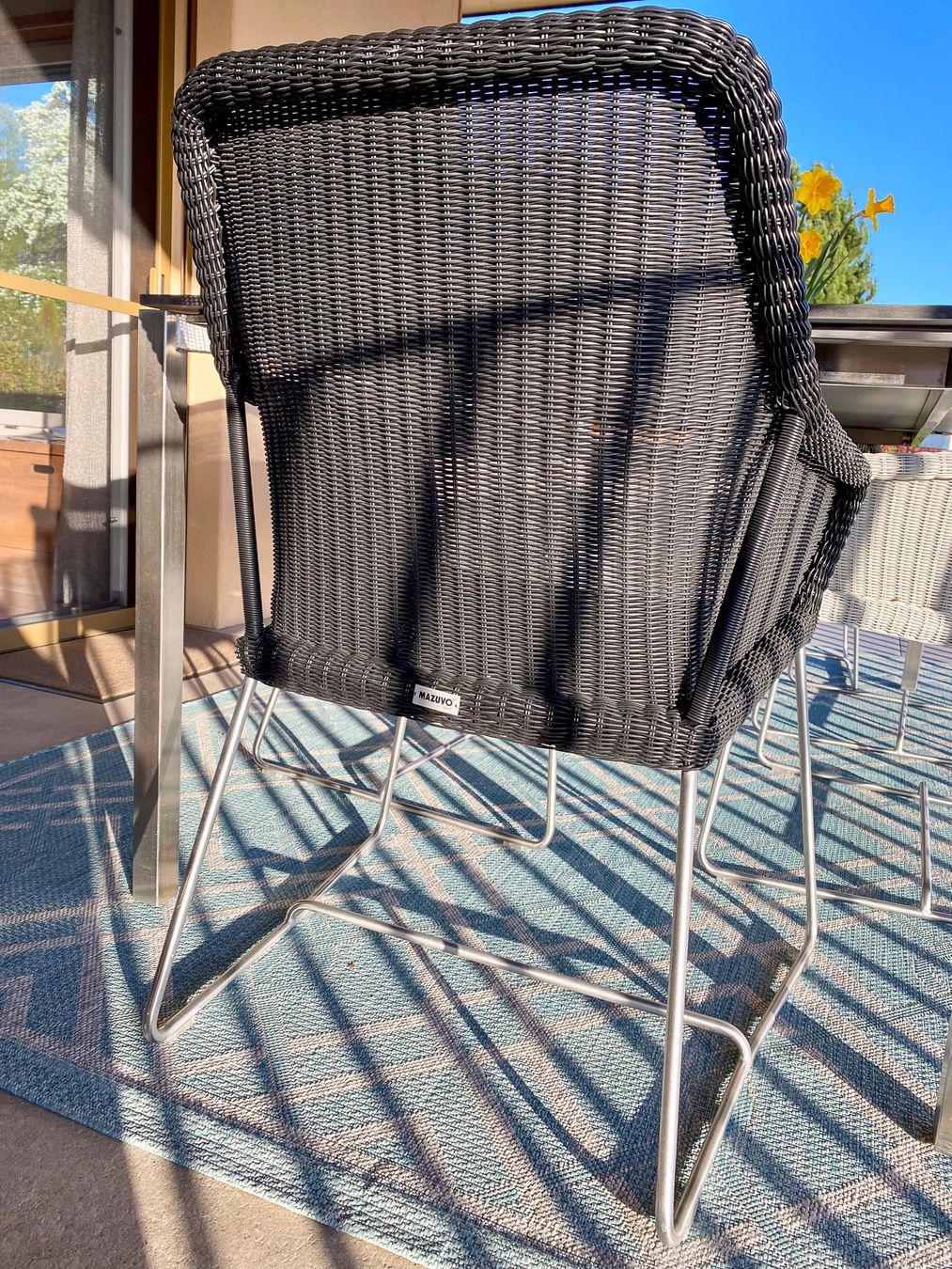 Tischset: Gartenmöbel-Set Esstisch/Stühle von Mazzuvo – Gebraucht aus Pfäffikon ZH von Vpxg9 1