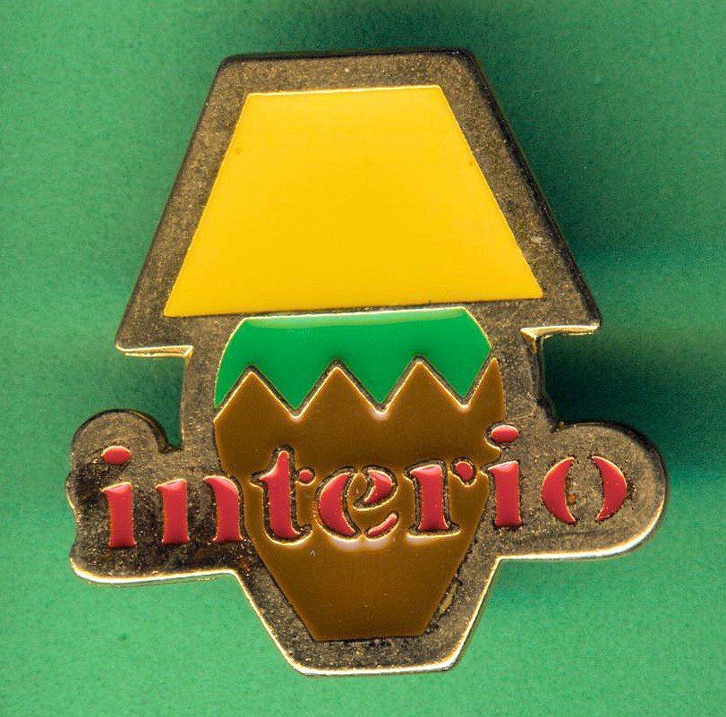 Plaquettes & Badges: interio  Einrichtungshaus – D'occasion à Winterthur par Sammleroase