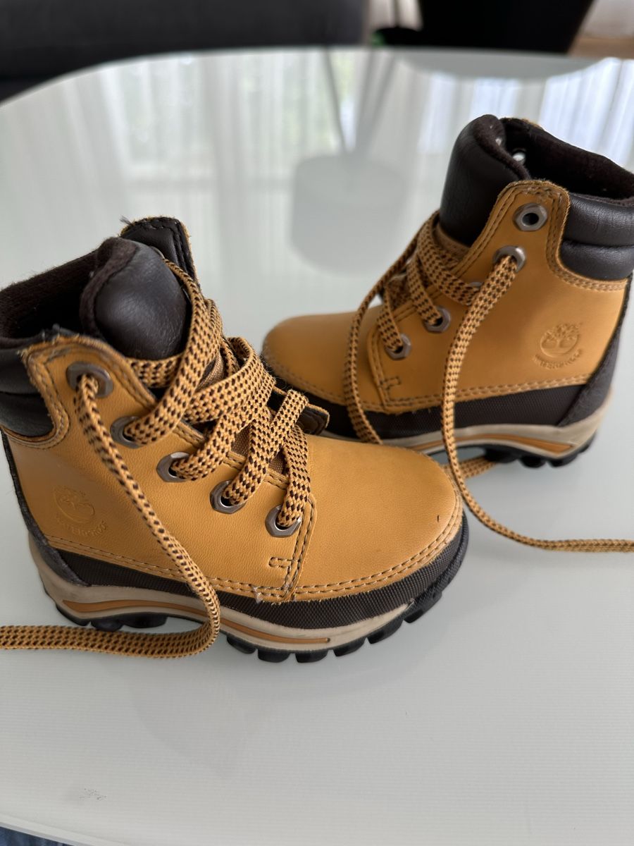 Timberland Scarpe per ragazzi: Timberland boots Gr 21 – Usato da Kloten venduto da gab_jl5l