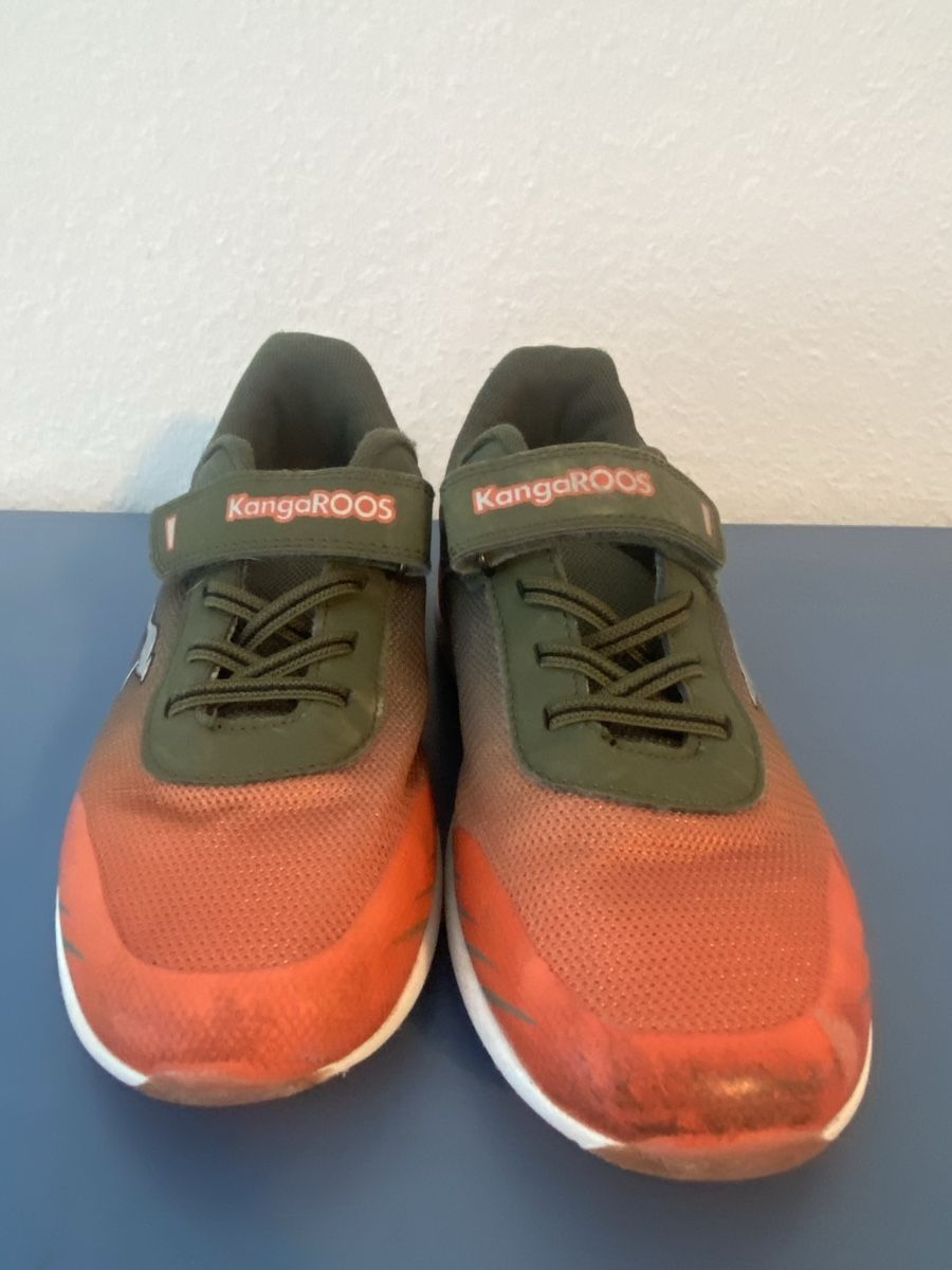 Chaussures hommes: KangaROOS Hallen-Turnschuhe Grösse 35 – D'occasion à Horn par Jazzy1980 1