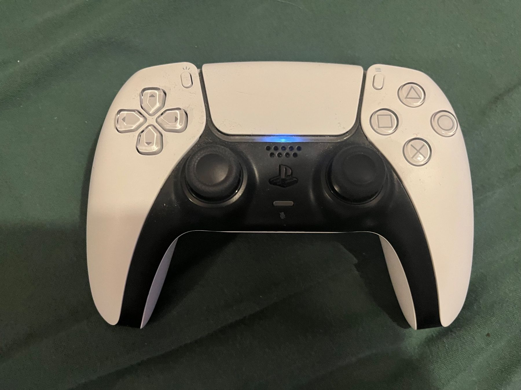 Sony Konsolen: Sony Playstation 5 Disc Edition + Controller [PS5] – Gebraucht aus Küsnacht von vwe_t7cf 1