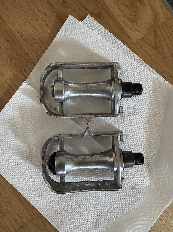 Pezzi di ricambio: Verschenke Vintage Pedale SR SP-150 pedals – Usato da Gümligen venduto da jan_y87c