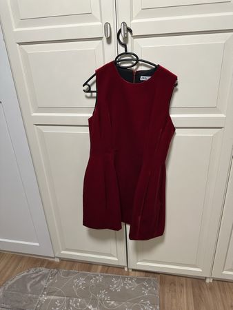 Rotes Zara Samt Kleid, Gr. M, wie Neu
