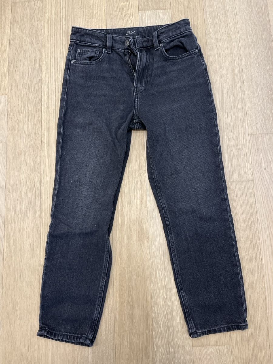 Only Jeans: Straight leg Jeans Only Gr. 27/30 – Usato da Horw venduto da sha_h959