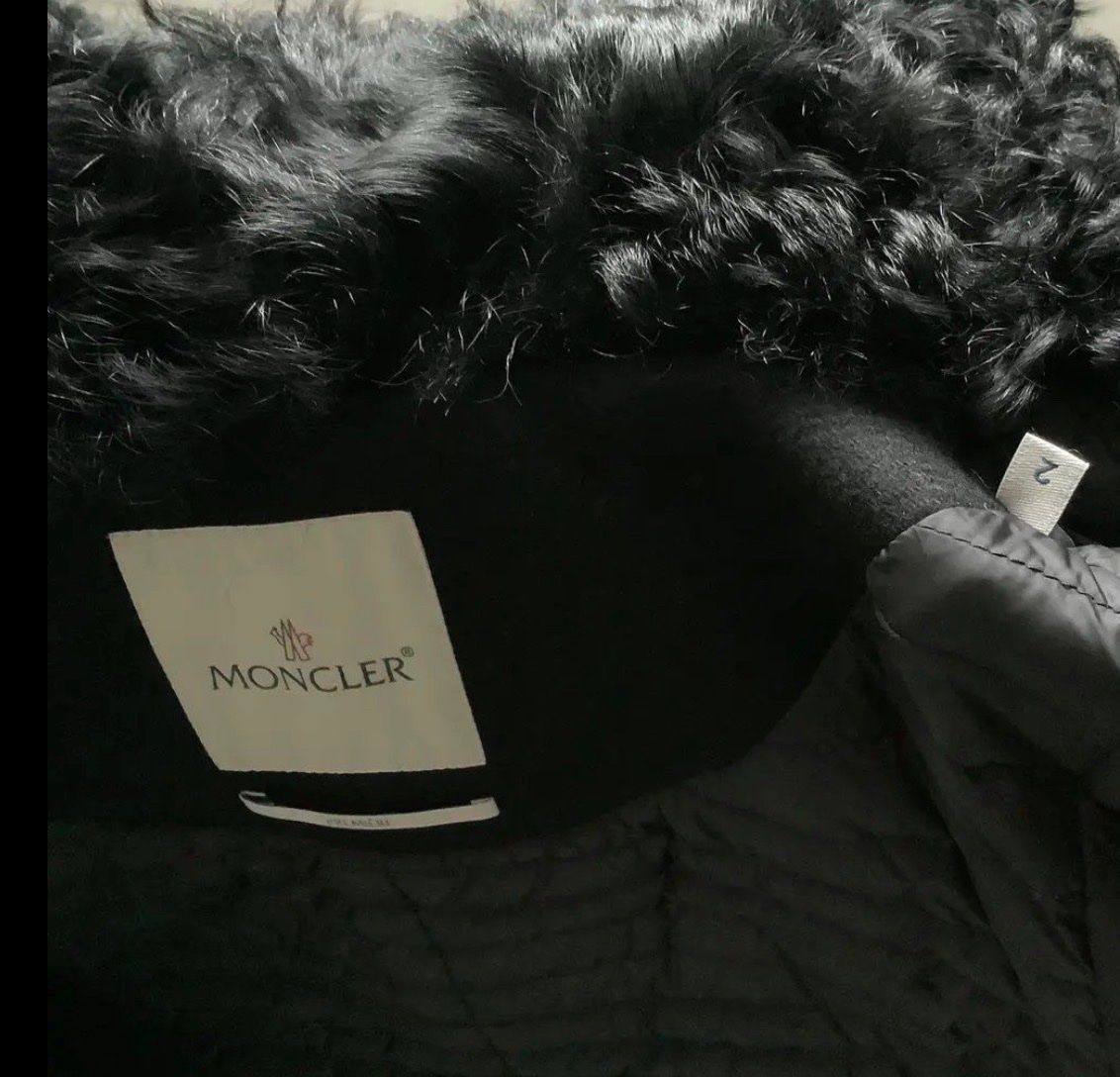 Moncler Mäntel: Moncler classic black wool coat size 2 – Gebraucht aus Zetzwil von April99 3