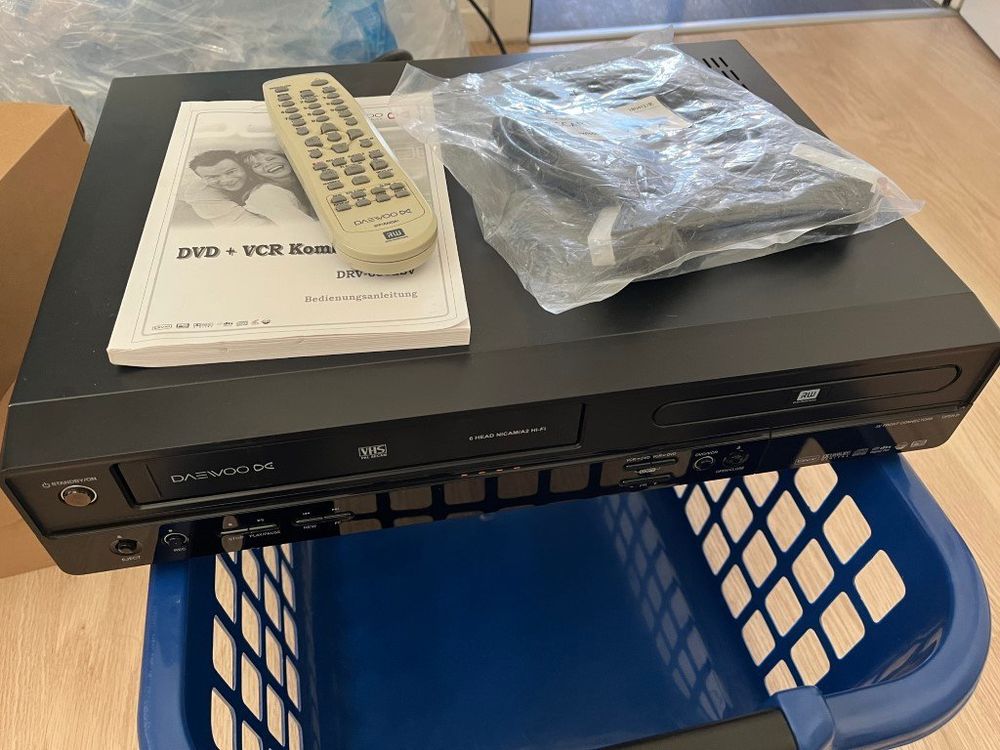 VHSDVD Combo Gerät Recorder inkl. Überspielen Daewoo Kaufen auf Ricardo