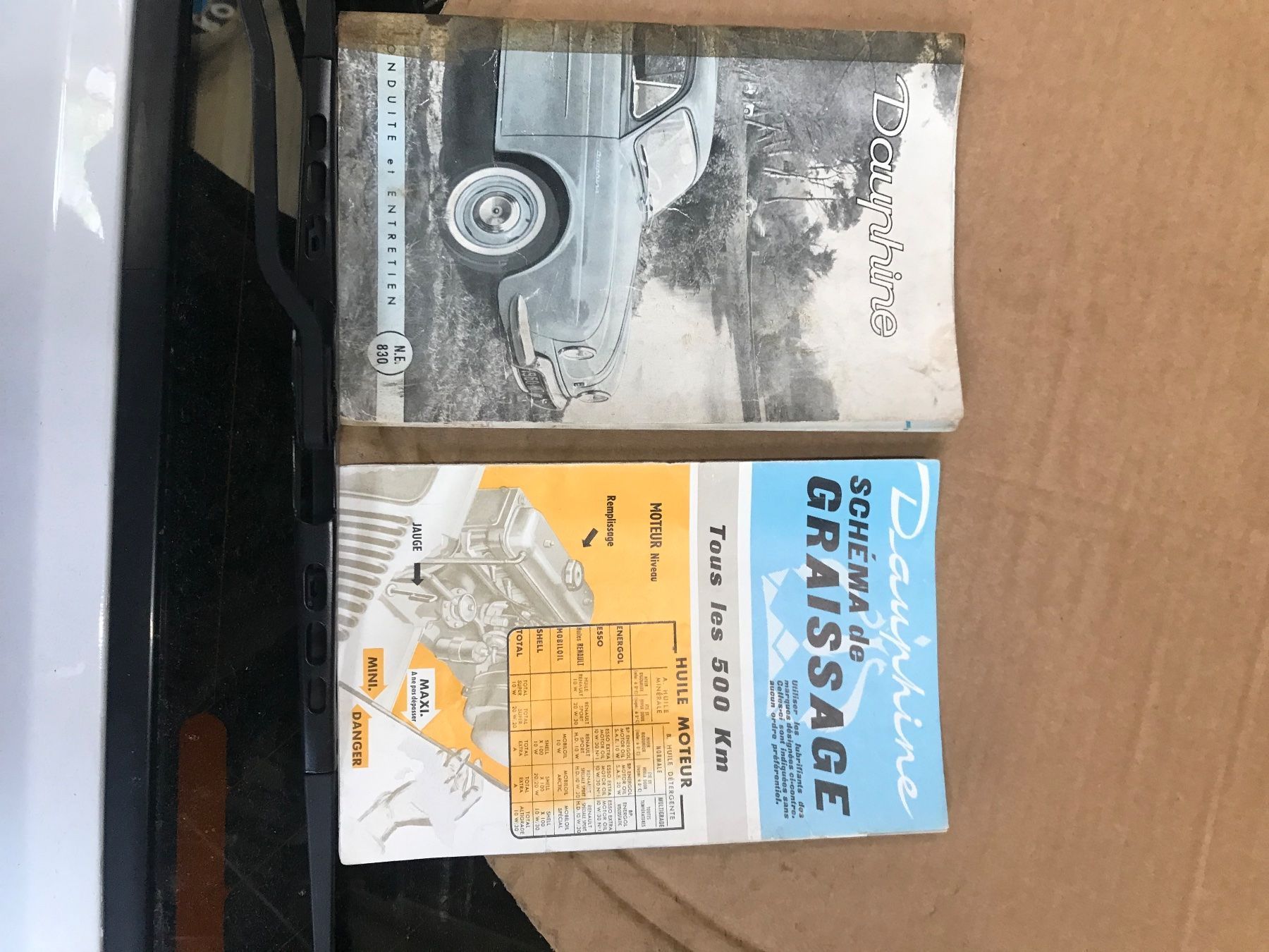Renault Documents: Renault Dauphine – D'occasion à Kriechenwil par top-alfaparts